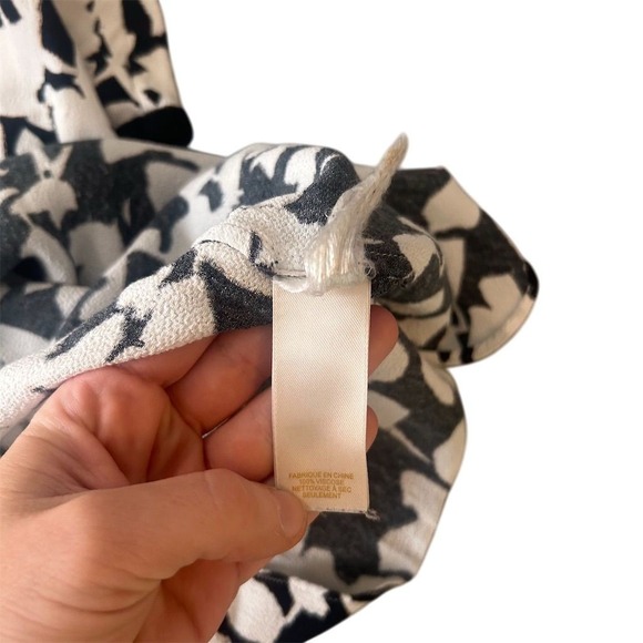 Kate Spade New York Black White Floral Print Short Sleeve Top Women's Size 4 - Picture 5 of 7